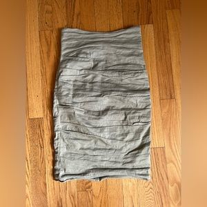 Nicole Miller skirt, ruched, beige, size 4